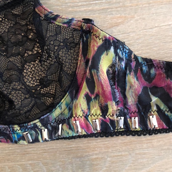 Topshop Lace Bralette - Picture 3 of 5